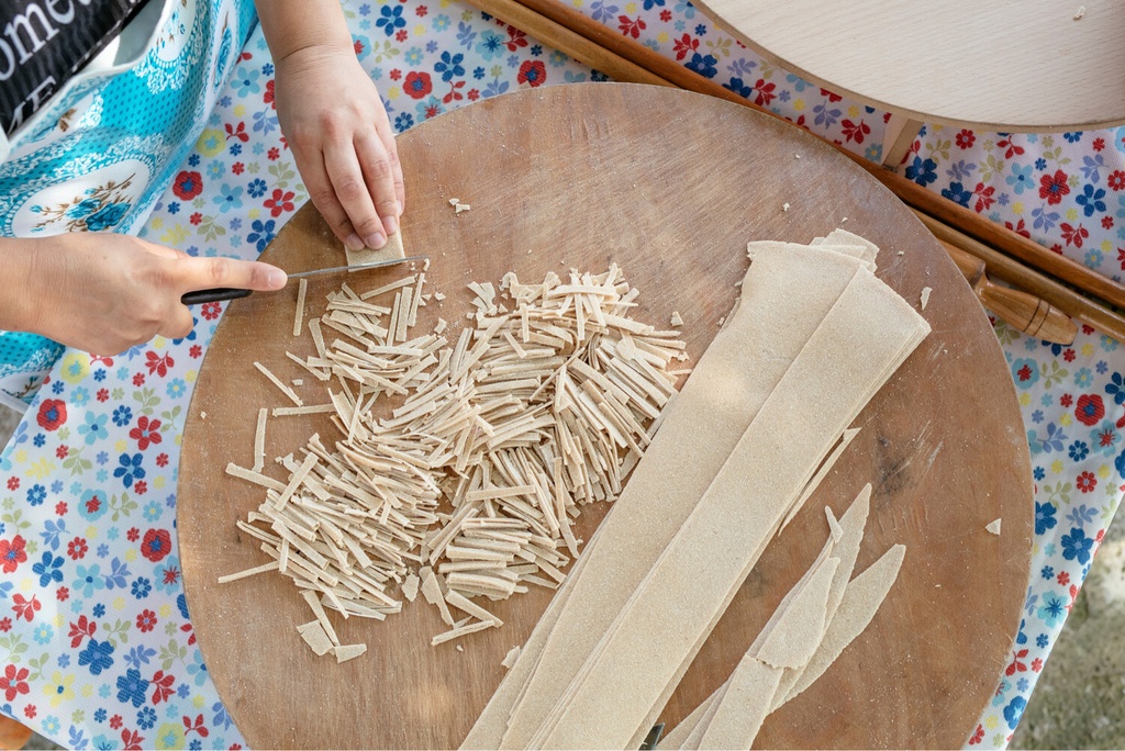 Kuşdili Mantı (Traditional Turkish Soup Pasta) 1