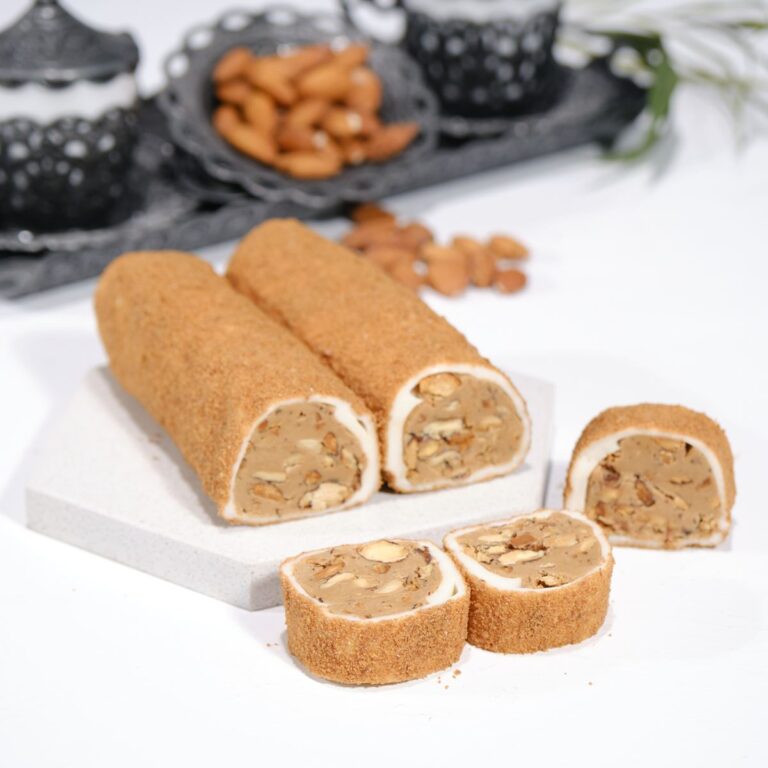 Lotus Kaplı Bademli Kremalı Sarma Lokum
