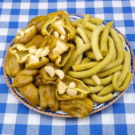 Ingelegde Acur en Pittige Pepers