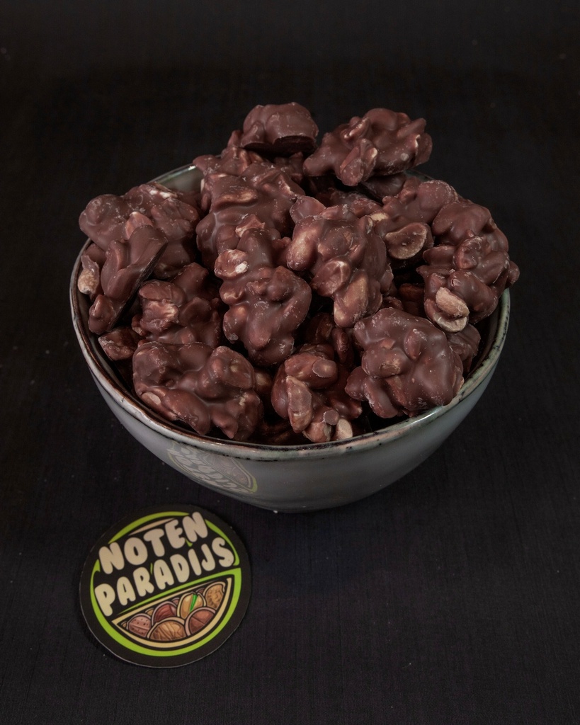 Bitter Çikolatalı Yer Fıstığı