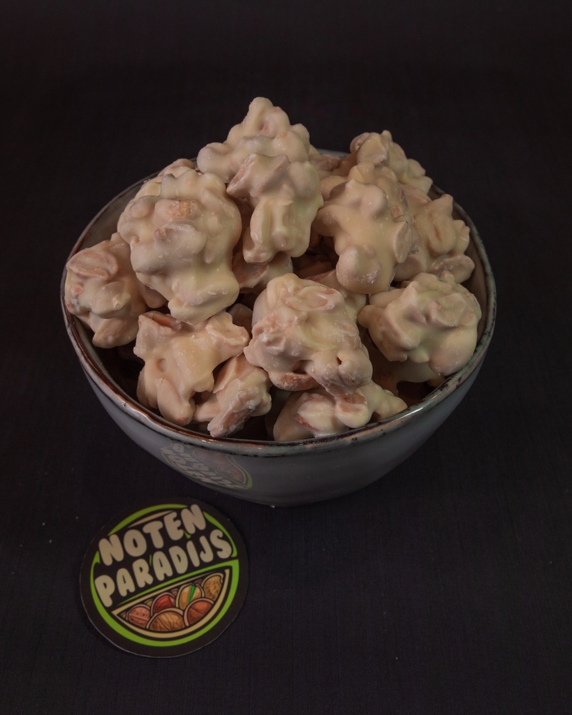 Beyaz Çikolatalı Yer Fıstığı