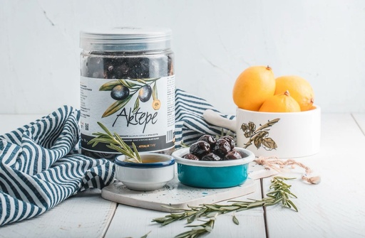 Aktepe: Black Olives